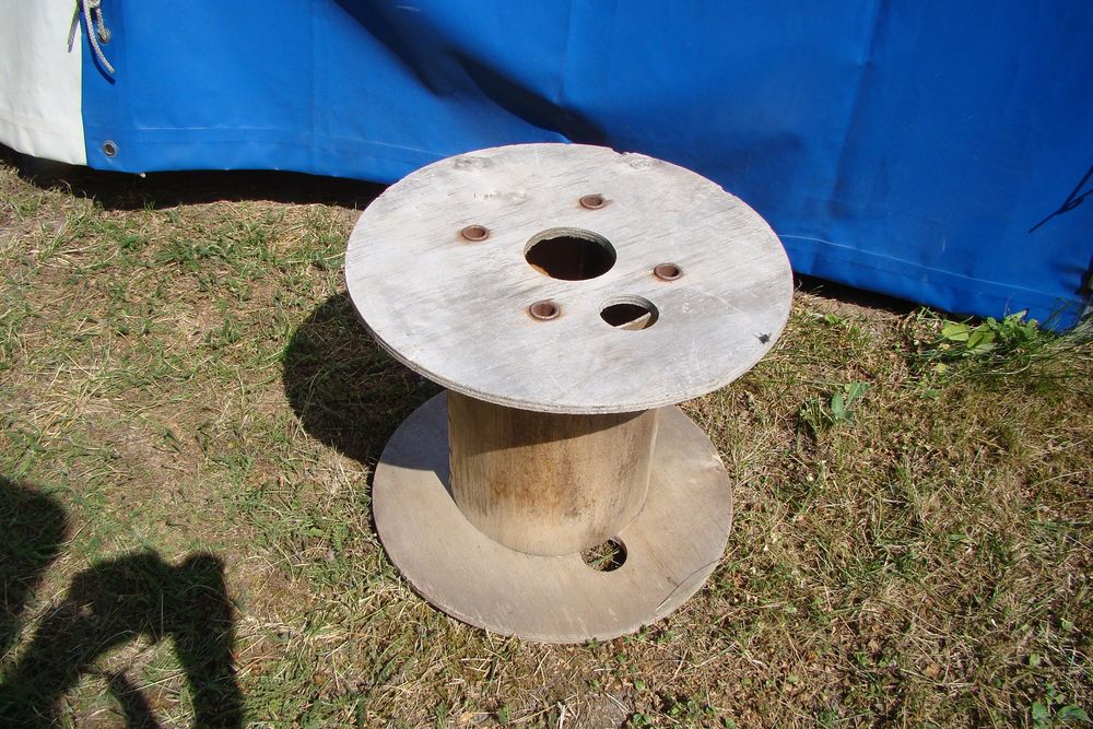 Touret en bois � 40, 5 cm 10 Gargenville (78)