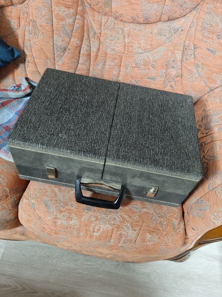 tourne disque ann�e 70 30 Bourgogne (51)