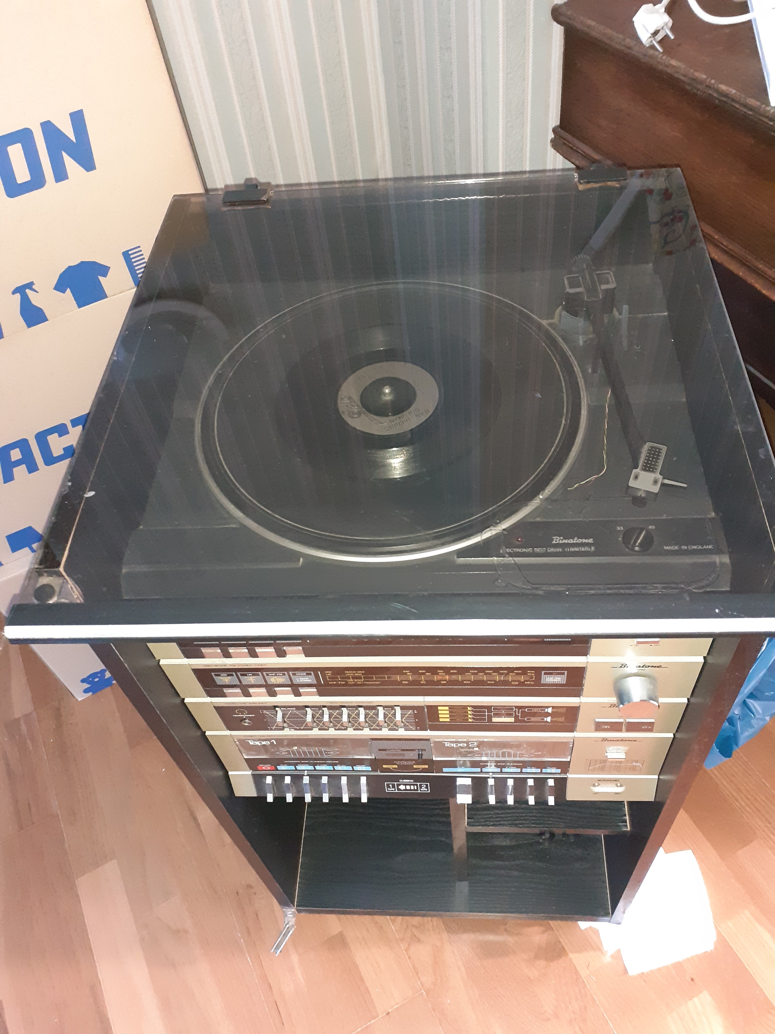 tourne-disque 
lecteur de cassettes 0 Valenciennes (59)