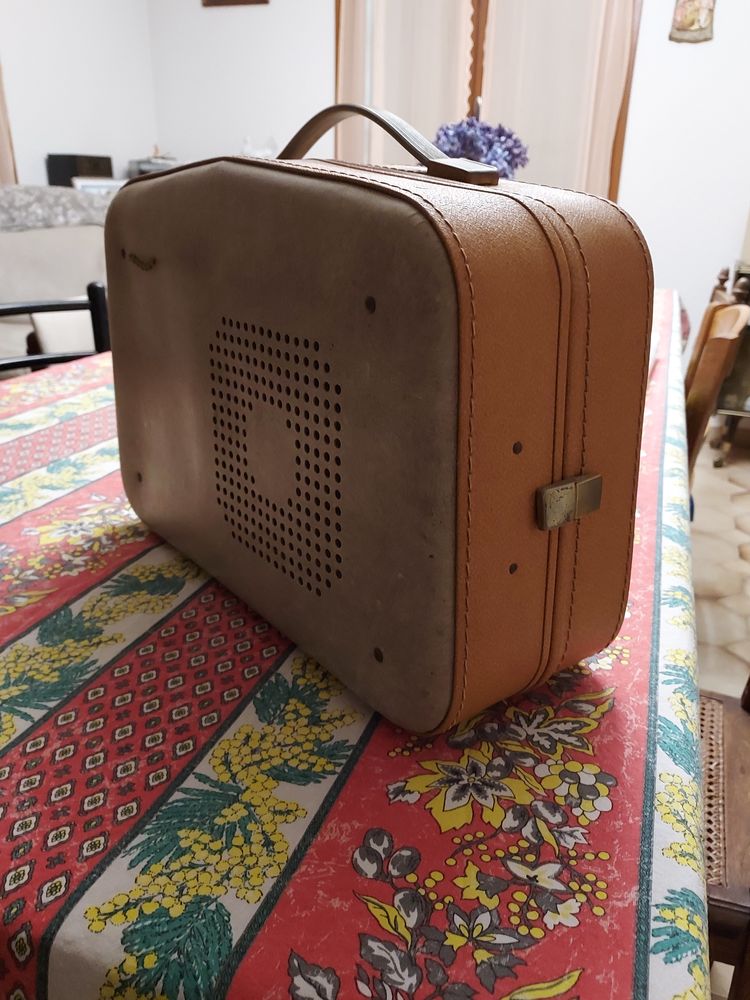 tourne-disque 80 Saint-Paul-le-Jeune (07)