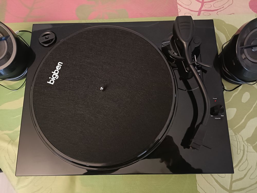 Tourne disque 25 Yerres (91)