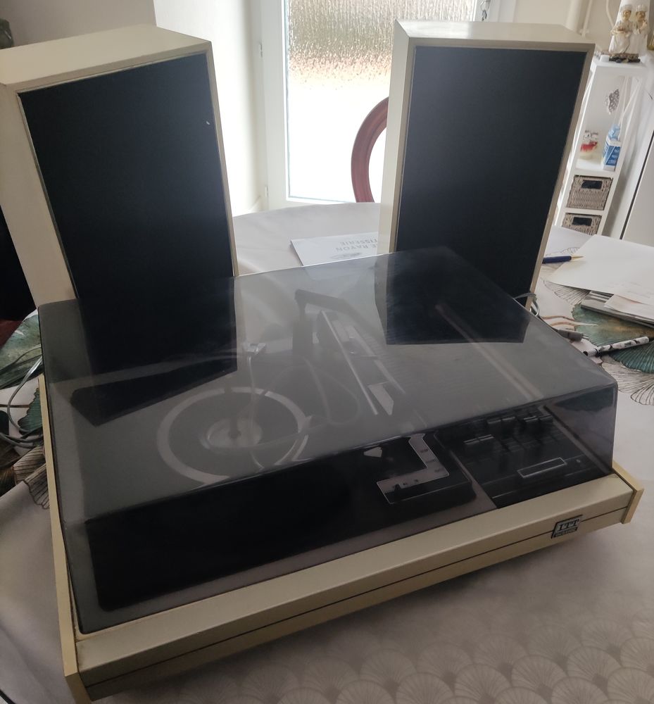 Tourne disques 50 Mably (42)