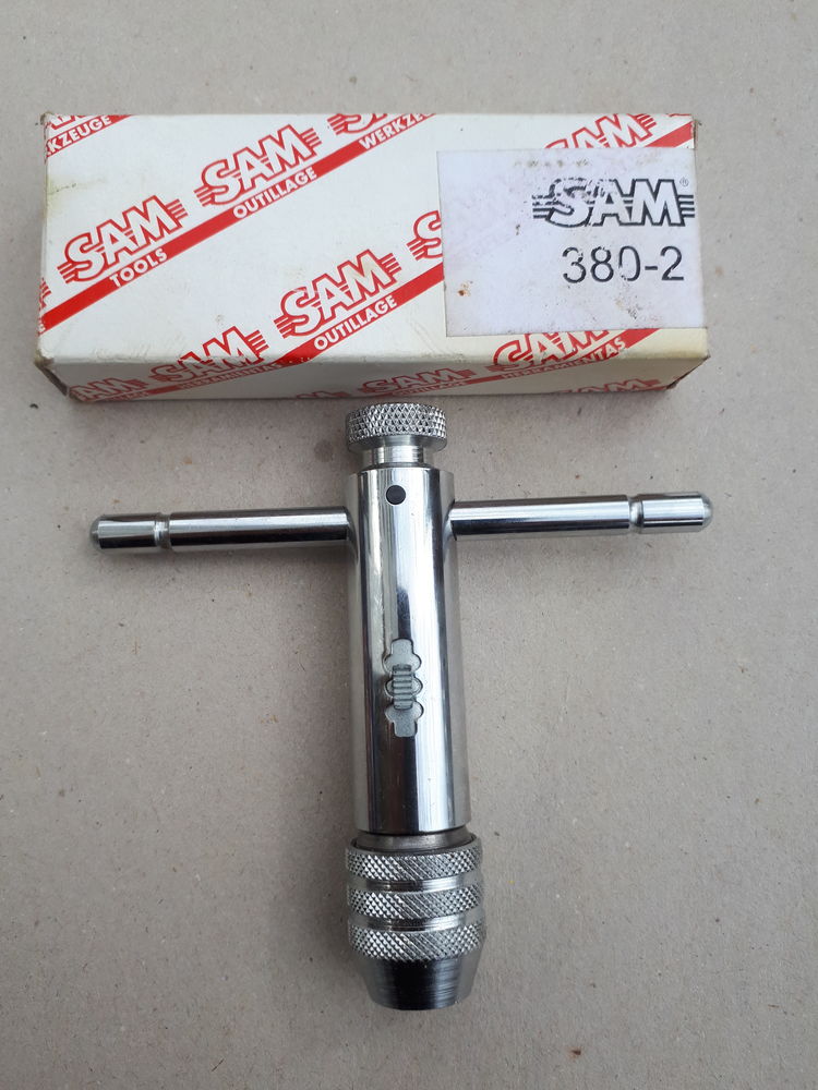 tourne a gauche SAM (113) 50 Vend�me (41)