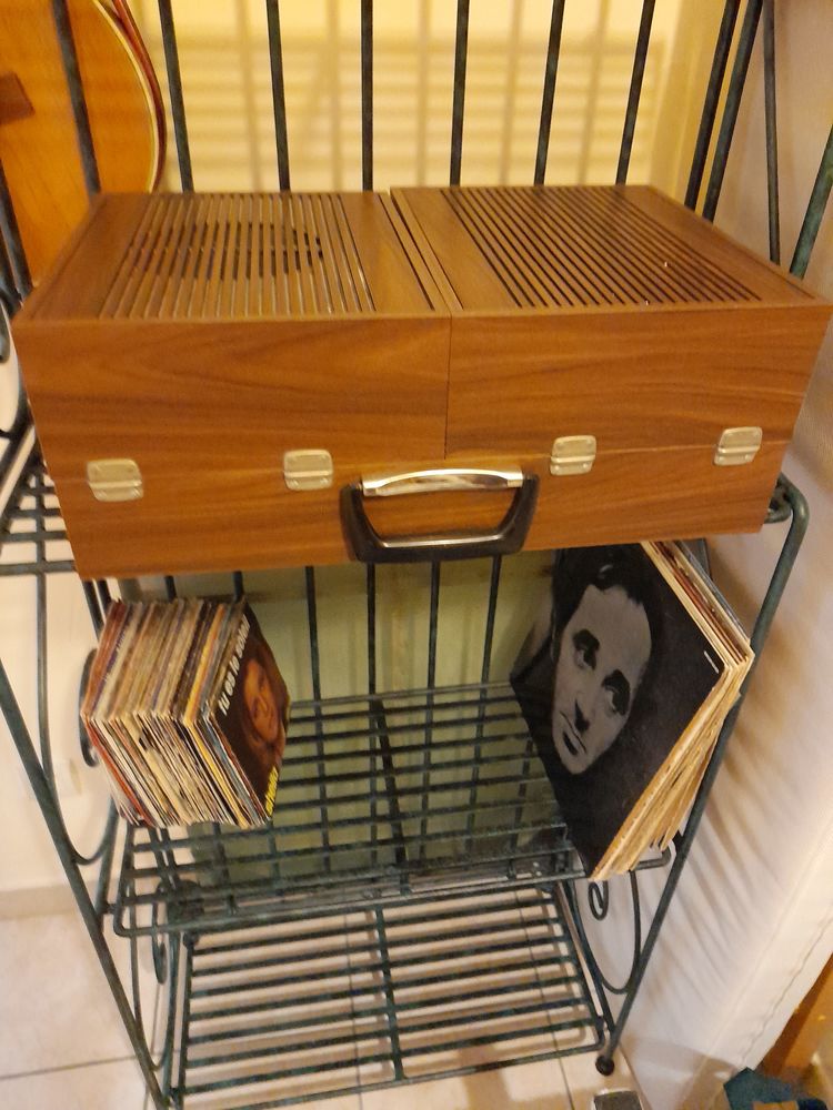 Tournes disques CONTINENTAL EDISON 70 Cuers (83)