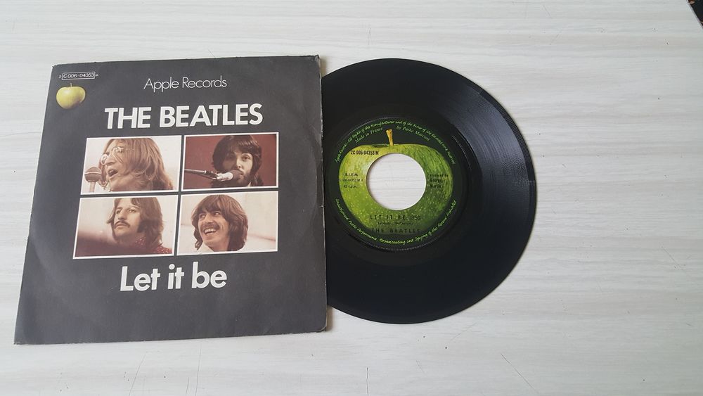 45 Tours THE BEATLES Let it be 33 Sautron (44)
