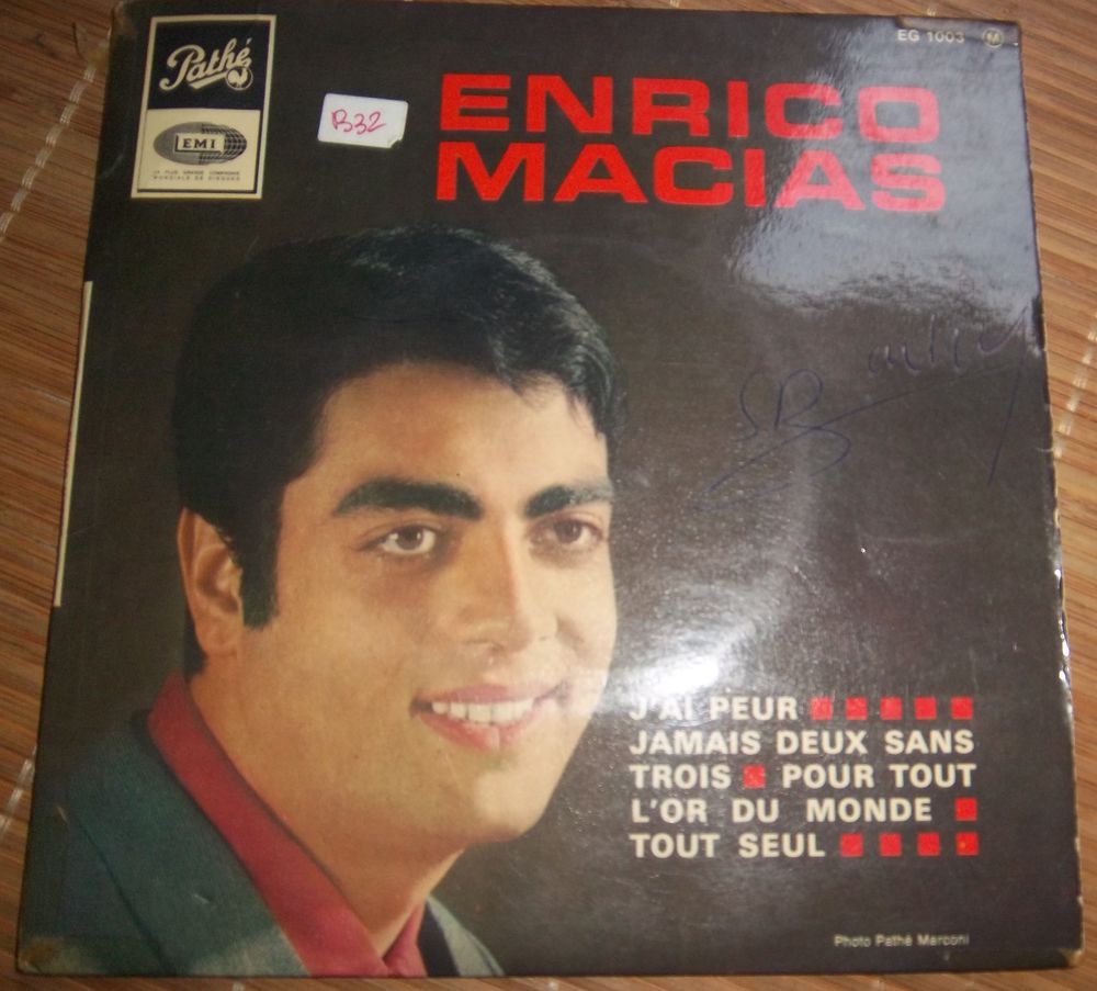 45 tours Enrico Macias jamais deux sans trois 2 Colombier-Fontaine (25)