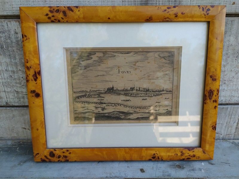 Tours  Indre et Loire Gravure XVIIe par Christophe Tassin
40 Loches (37)