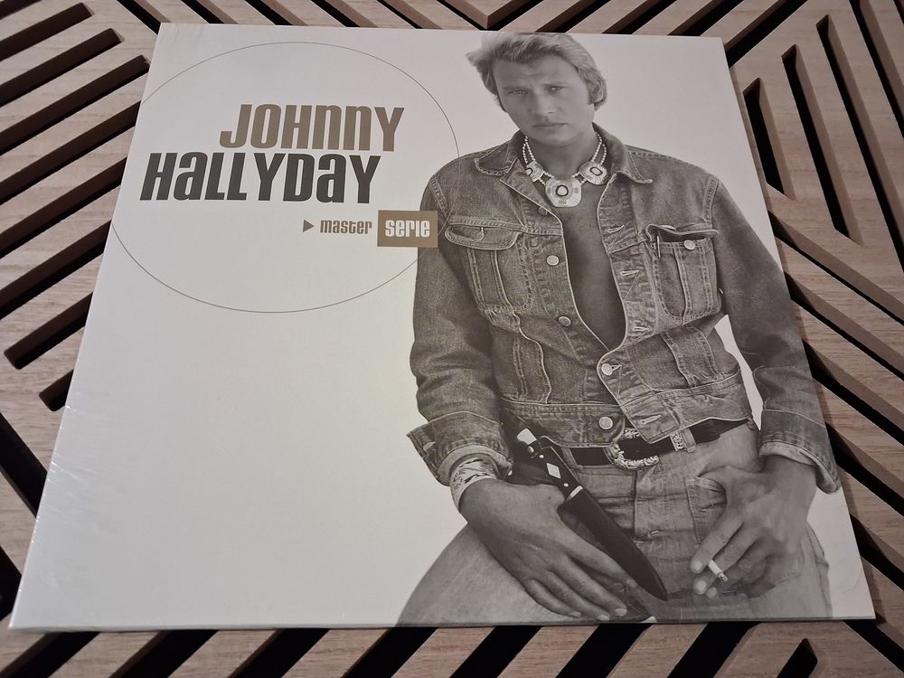 LP 33 TOURS Johnny Hallyday Master Serie / NEUF ET SCELLE 22 Blanquefort (33)