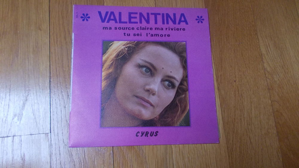 45 tours Valentina 5 Thiais (94)