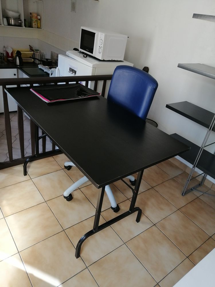 Lot de tout l'int�rieur d'un logement 2 pi�ces en Janvier 24 600 Nanterre (92)