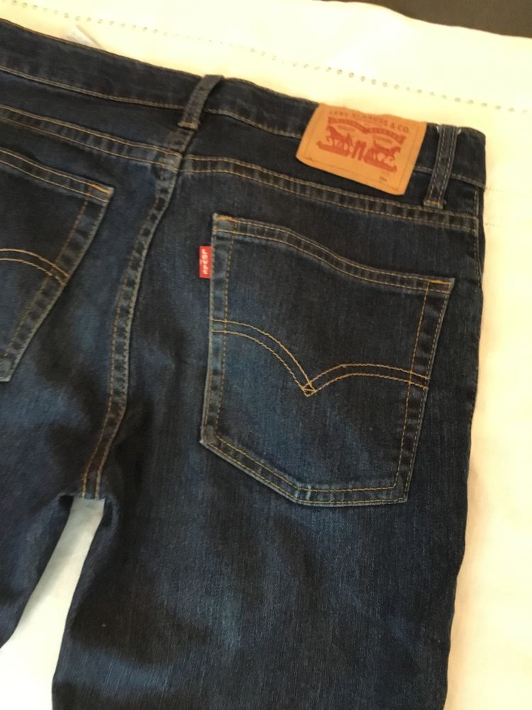 Tout Neuf pour ados 16Ans pantalon Jean grande marque L�VIS 25 Saint-Alban (31)