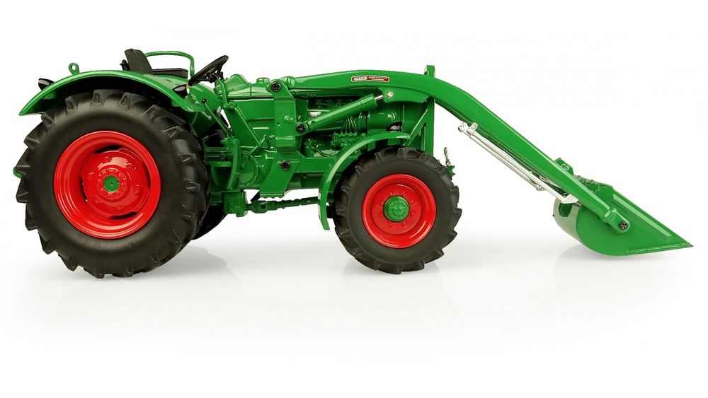 Tracteur � l'�chelle 1/32 Universal Hobbies UH5254 - Deutz D 70 Coudekerque-Branche (59)