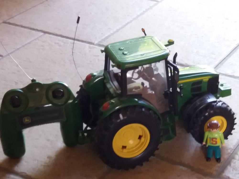 tracteur t�l�commander 30 Cherreau (72)