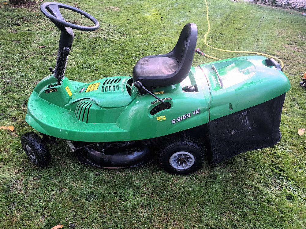 Tracteur tondeuse autoport� elv 63
0 Saint-Pierre-du-Lorou�r (72)