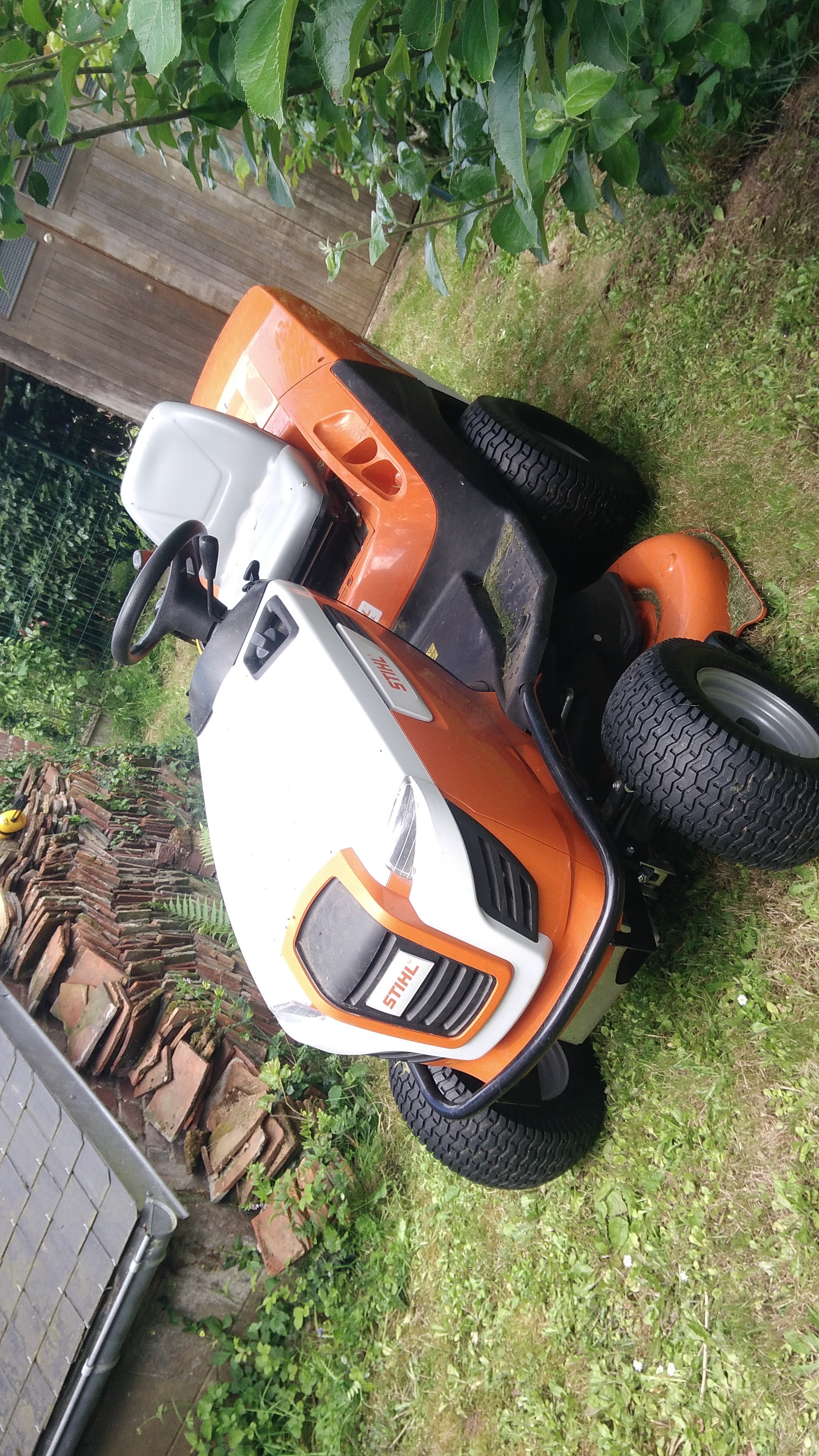 Tracteur tondeuse STIHL RT 6112 ZL. 0 Saint-Germain-la-Poterie (60)