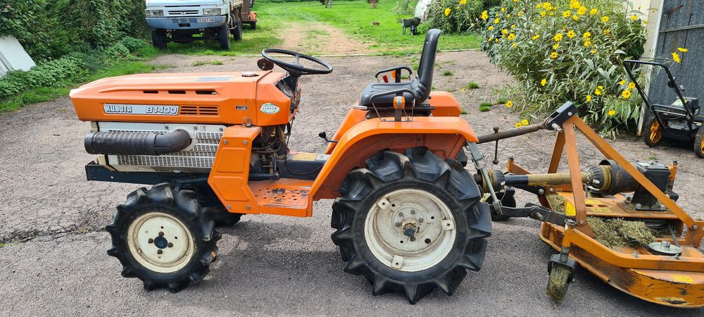 Tracteur 4700 Saint-Brisson (58)