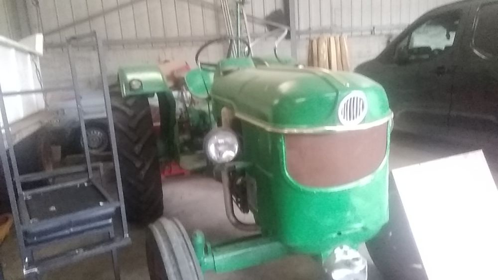 Tracteur 3500 Fuiss� (71)