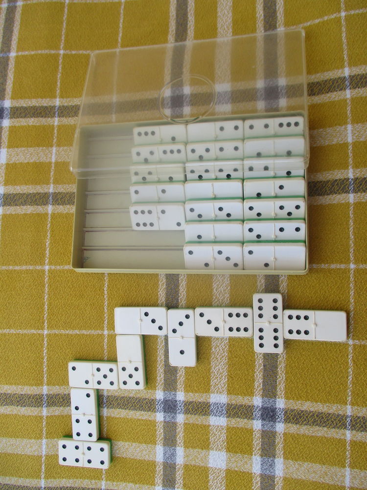 Jeu Traditionnel de Domino : Mod�le Vintage 2 La Fert�-Alais (91)