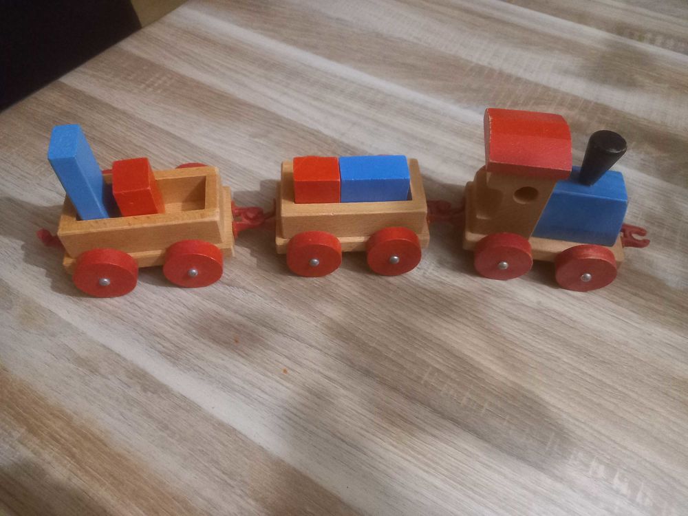 train en bois 4 Rouen (76)