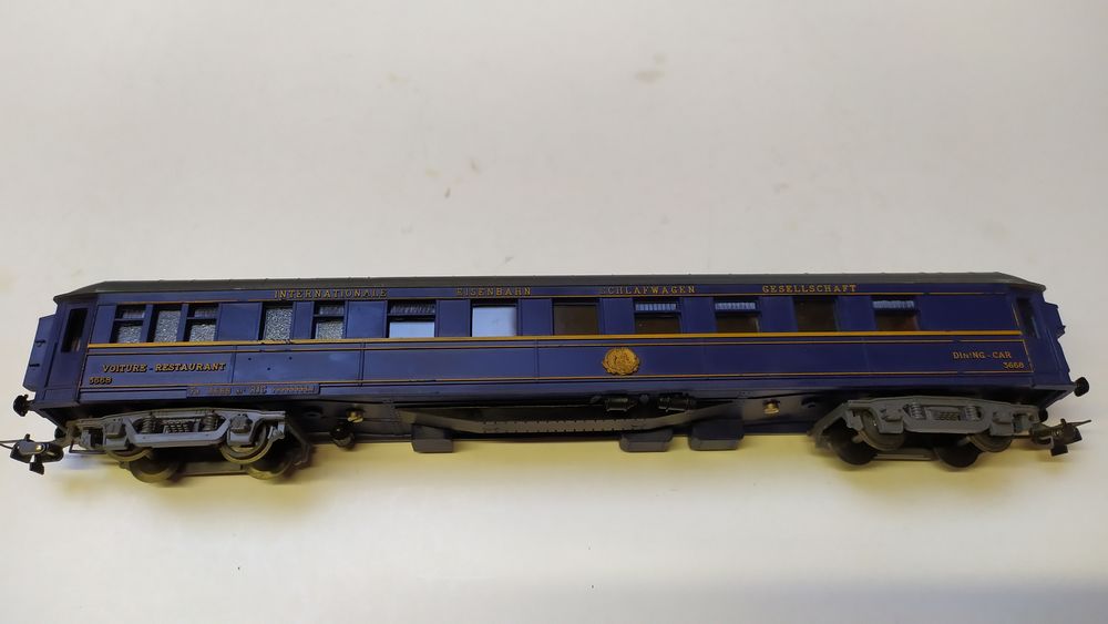 Train �lectrique : voiture restaurant CIWL de marque LIMA 15 Nantes (44)