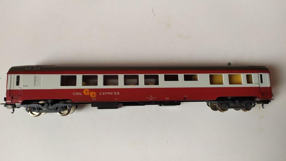 Train �lectrique : voiture restaurant Grill Express LIMA 14 Nantes (44)