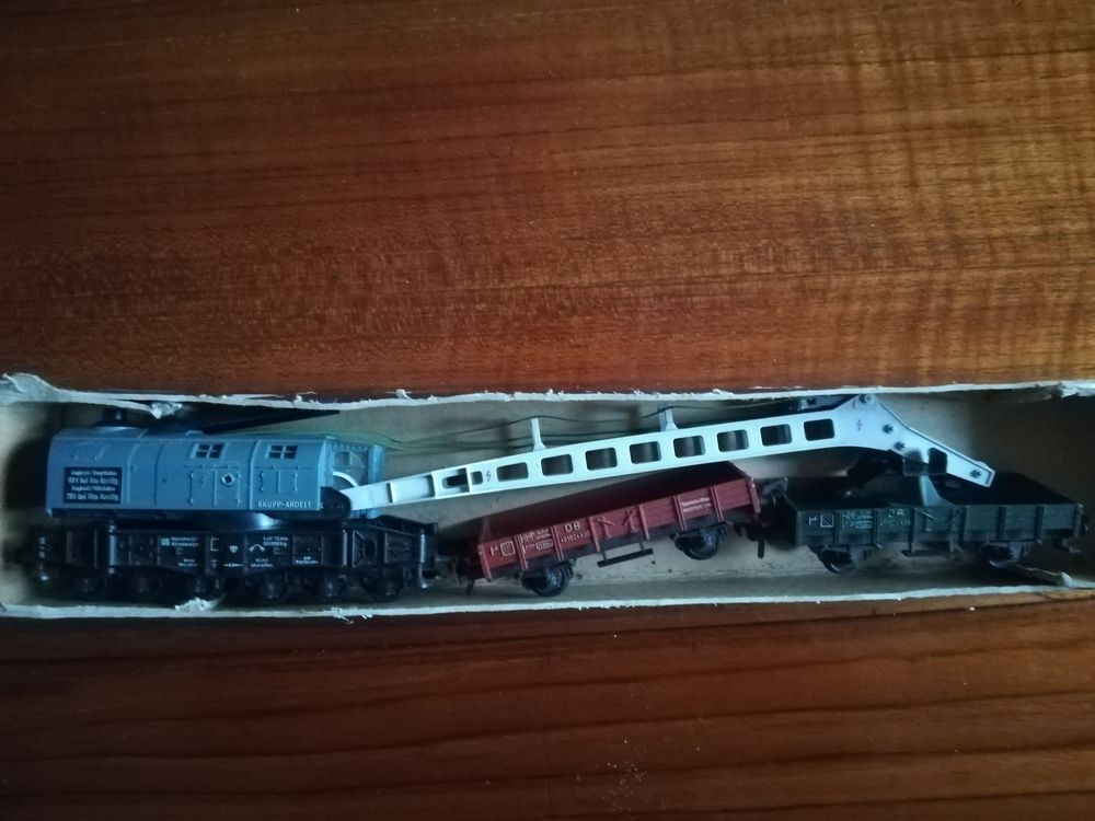 train �lectrique HO. 850 Paris 18 (75)