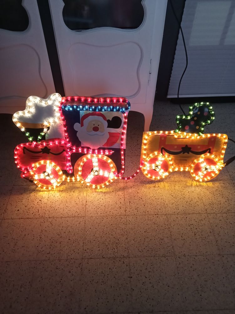 Train du p�re no�l lumineux 50 Haveluy (59)