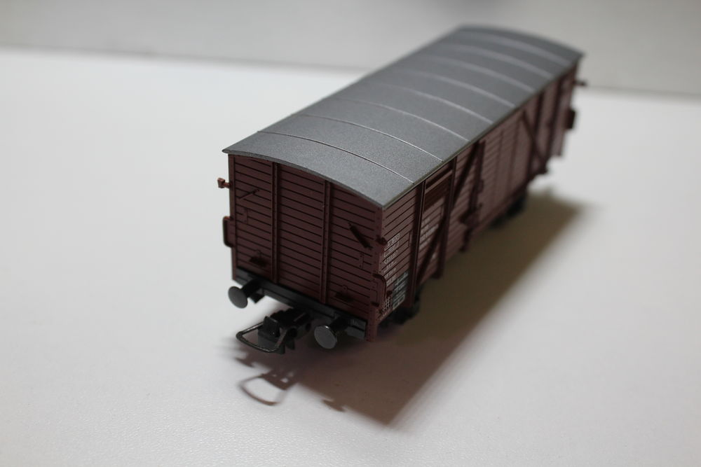 train HO ROCO 4301A - fourgon couvert 24 Colombes (92)