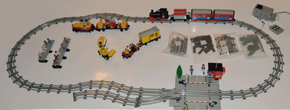 Trains �lectrique 12V lego de 1985 vintage ? 7715 et 7735 2300 Orl�ans (45)