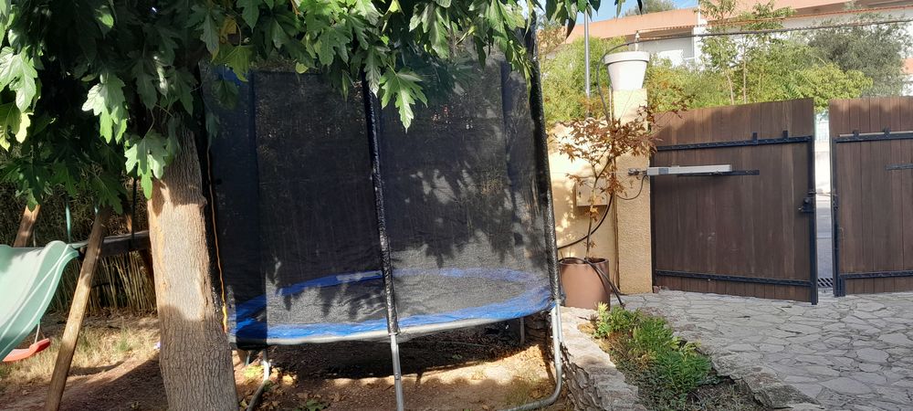 Trampoline 2m40 90 Marignane (13)