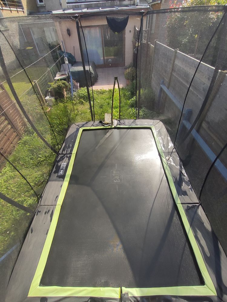Trampoline  EXIT mod�le Silhouette noir 214X305 cm 200 Lomme (59)