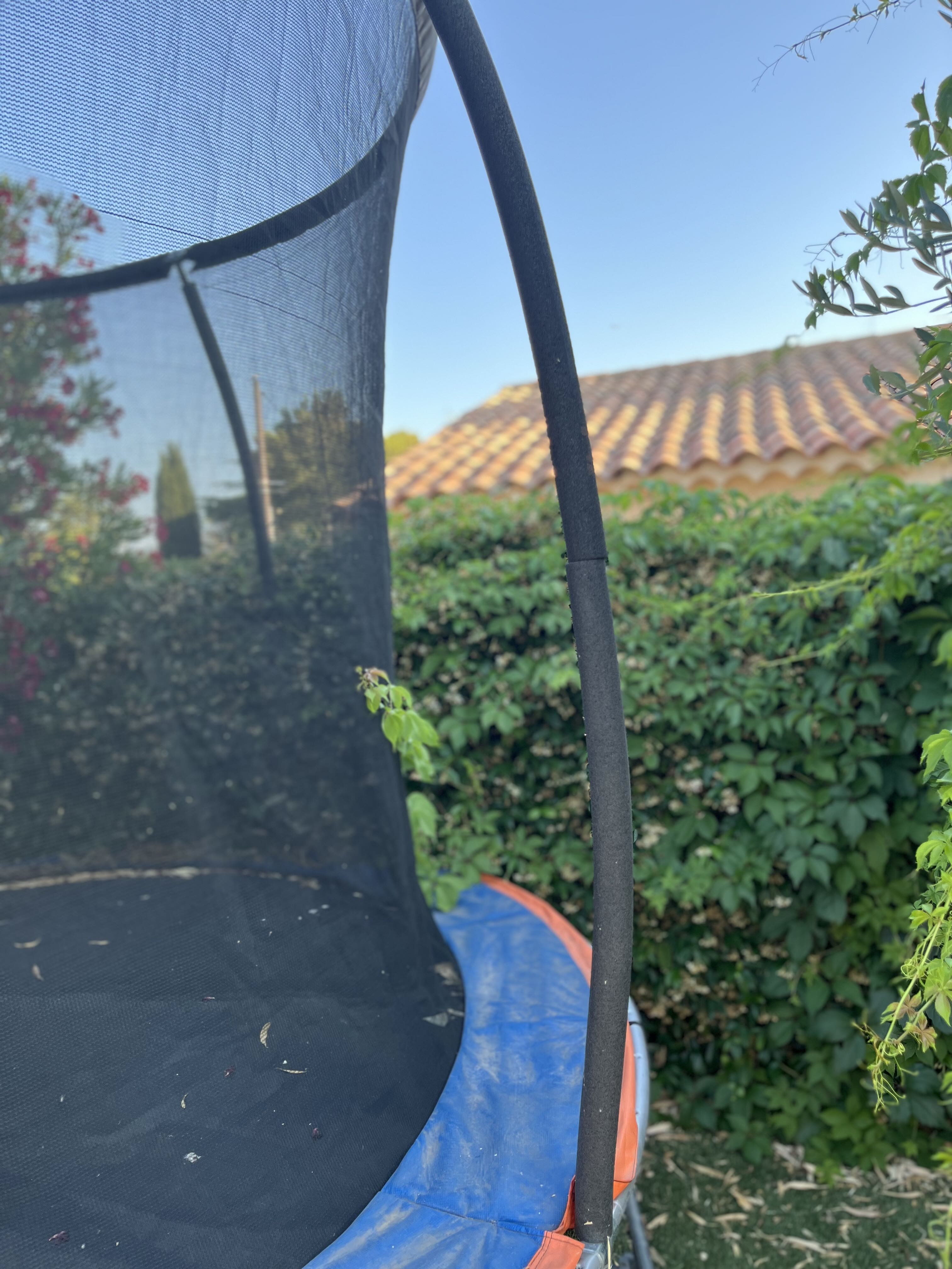 trampoline de 3m tr�s bon �tat 100 Marseille 13 (13)