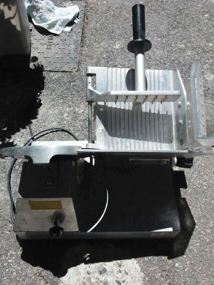 Trancheuse a jambon professionnelle 0 Aups (83)