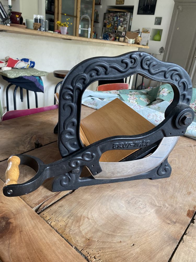 Trancheuse pain 100 Guainville (28)