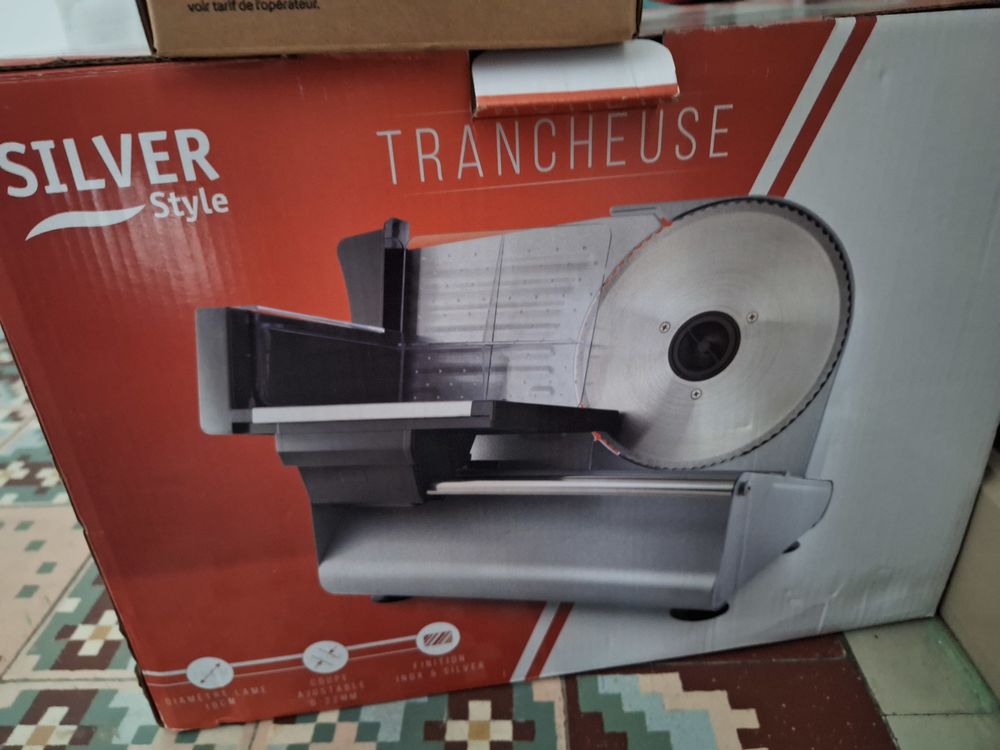 Trancheuse  et dvd 30 Lambersart (59)