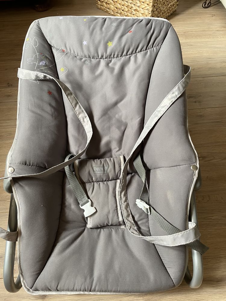 Transat b�b� couleur grise 20 Mign�-Auxances (86)