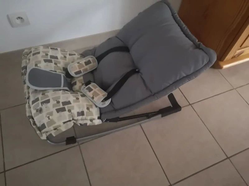 Transat b�b� de marque Safety St 1, peu servi, tr�s bon �tat 15 Sabl�-sur-Sarthe (72)