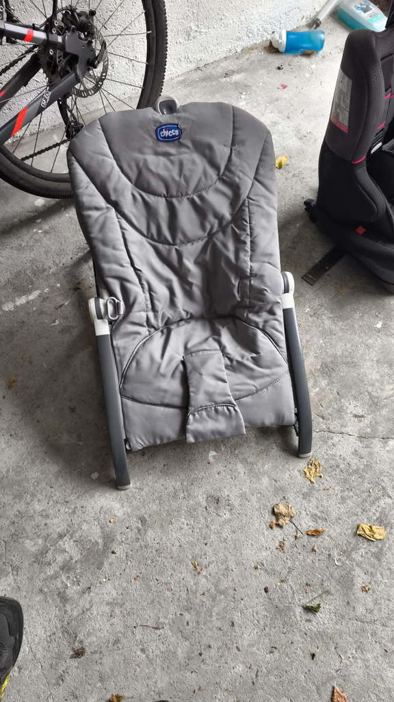 Transat Chicco grise 20 Dammarie-les-Lys (77)