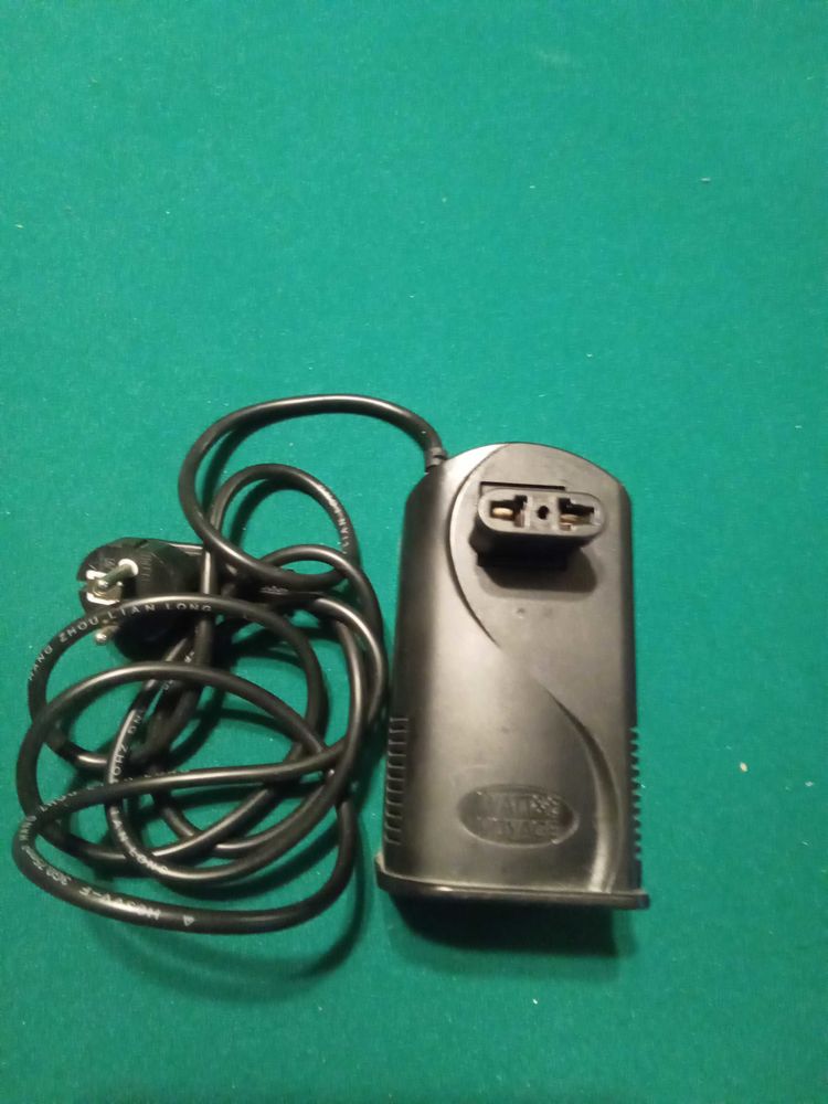 Transformateur 110 v 220 v pour voyage 25 Angoul�me (16)