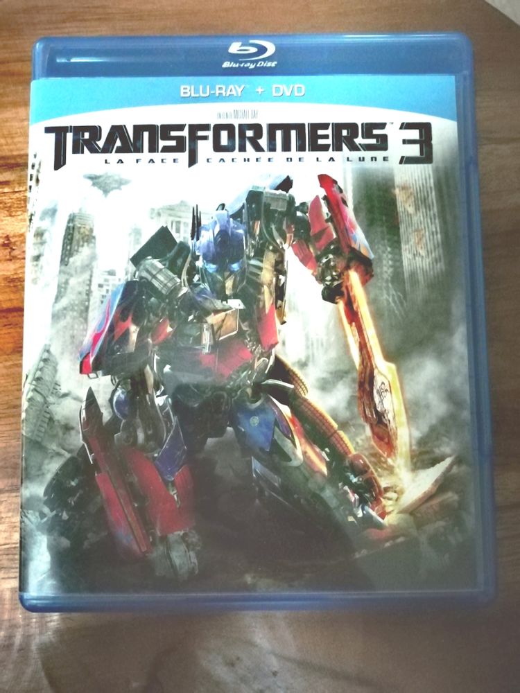 Transformers 3 La Face Cach�e de la Lune Blu-ray   Dvd Shia LaBeouf 3 Le Plessis-Bouchard (95)
