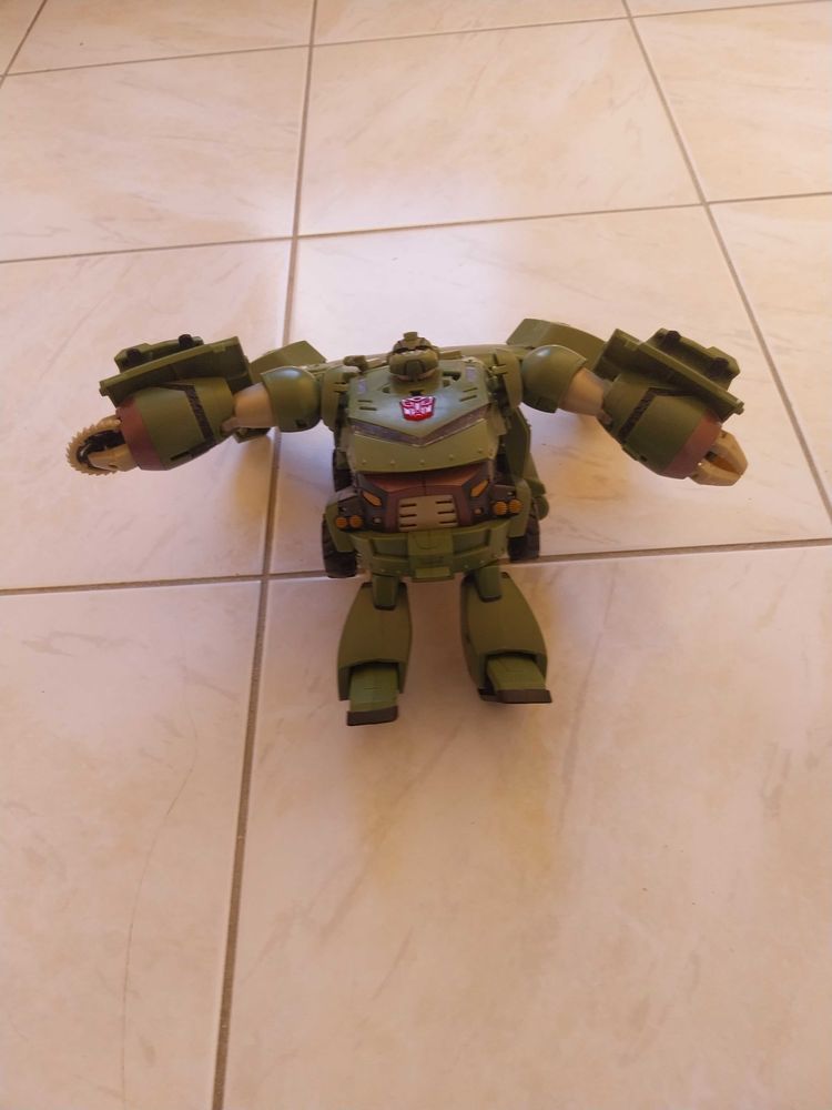 Transformers Robot camion arm�e. 15 Montceau-les-Mines (71)