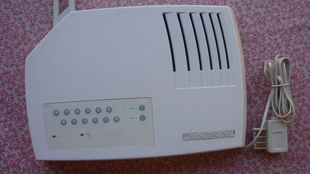 transmetteur t�l�phonique 50 Sanary-sur-Mer (83)