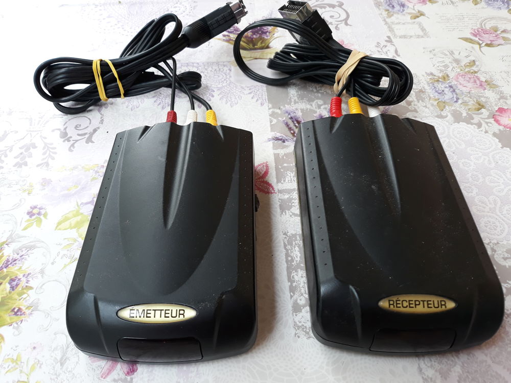 Transmetteur tv vid�o 1 t�l�vision vers un 2�me poste 0 Clansayes (26)
