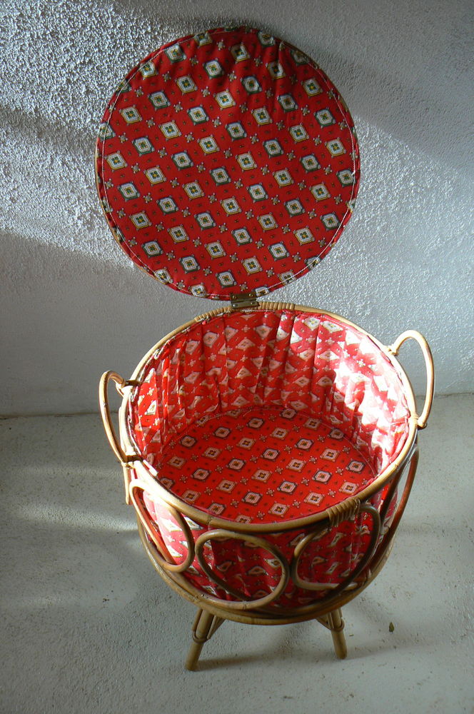 travailleuse vintage rotin bois tissu 40 Theix (63)