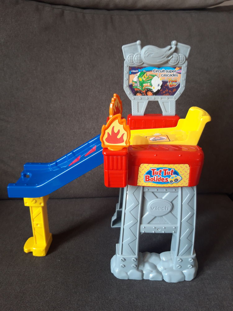 Tremplin Tut-Tut bolides 7 Montpellier (34)