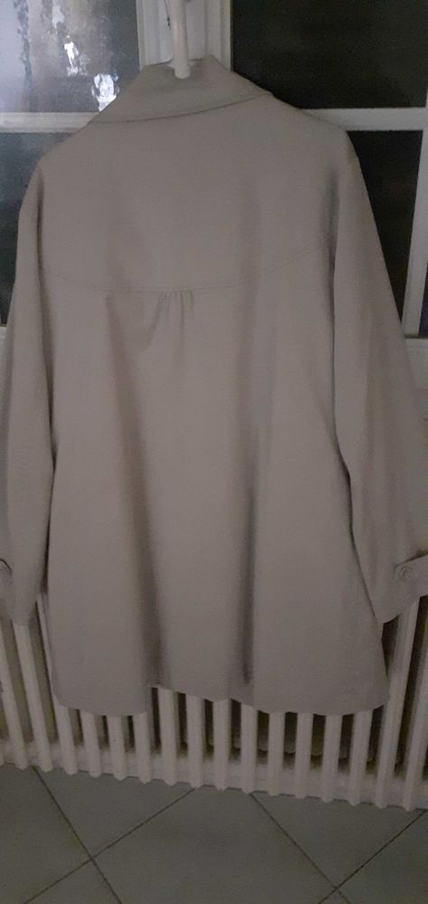 trench femme gris beige 46 25 Pr�-Saint-�vroult (28)