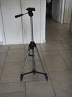 Tr�pied appareil photos. 25 Annecy (74)