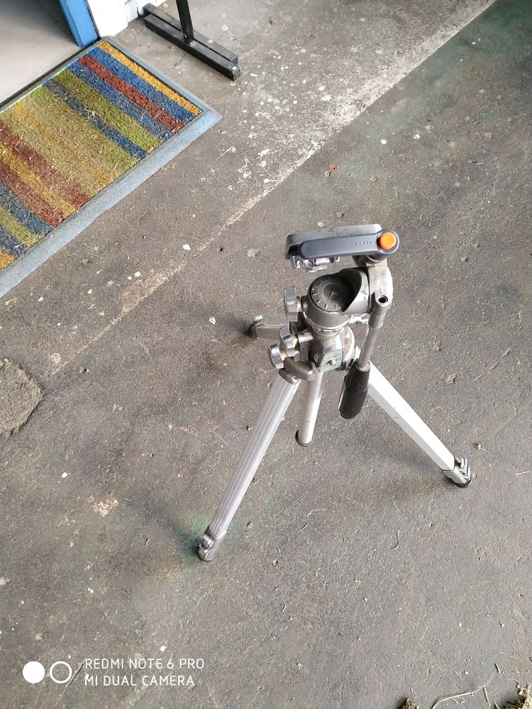 tr�pied pour appareil photo 0 Cluses (74)