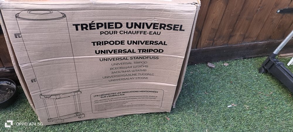 tr�pied universelle (atlantic) pour chauffe eau 20 Six-Fours-les-Plages (83)