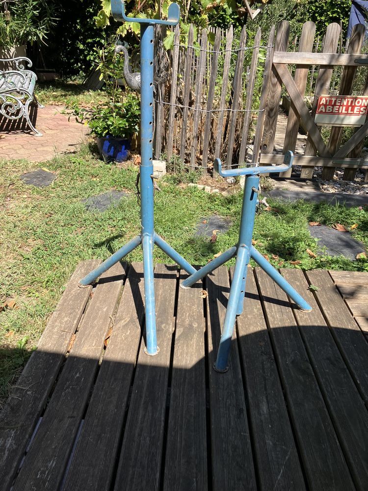 Tr�pieds de pl�trier extensibles 25 Oullins (69)